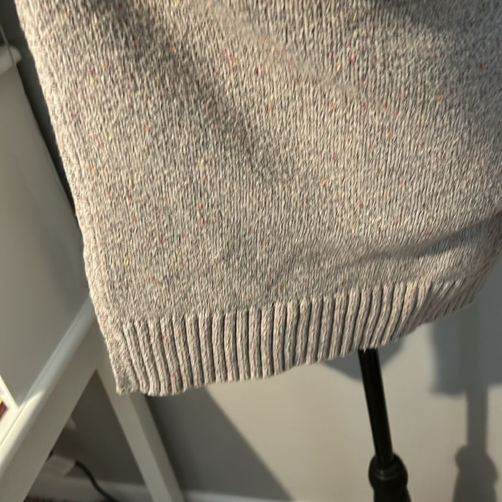 Cabi XS sweater cardigan style #900   B - Picture 3 of 10